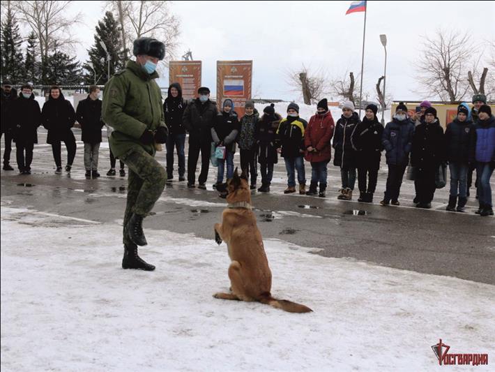 День открытых дверей прошел в северском соединении Росгвардии 
