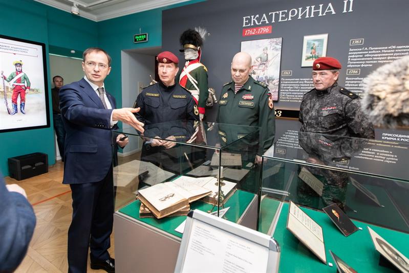 Состоялась встреча директора Росгвардии генерала армии Виктора Золотова и помощника Президента Российской Федерации, председателя Российского военно-исторического общества Владимира Мединского