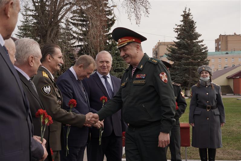 В Центральном округе Росгвардии прошли мероприятия, приуроченные ко Дню ветеранов органов внутренних дел и внутренних войск