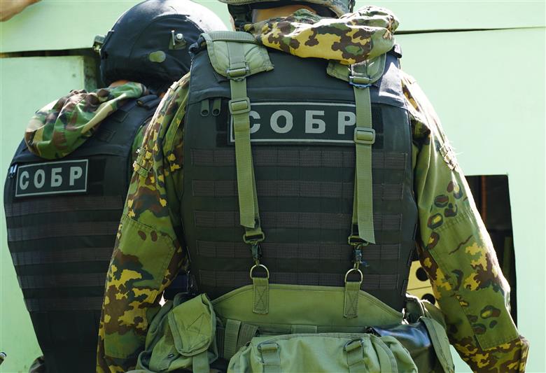 При содействии бойцов СОБР Росгвардии в Ульяновске задержаны подозреваемые в похищении человека