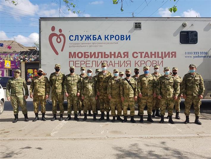 Военнослужащие Росгвардии присоединились к донорской акции в Кизляре