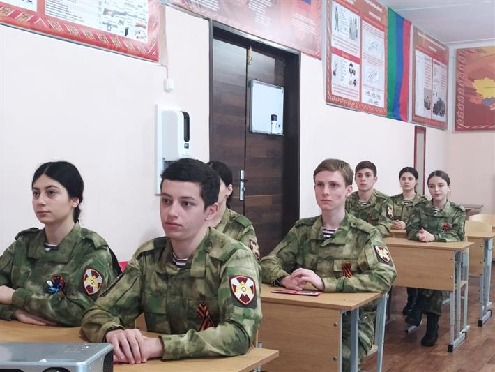 В Кизляре открыли профильный школьный класс Росгвардии