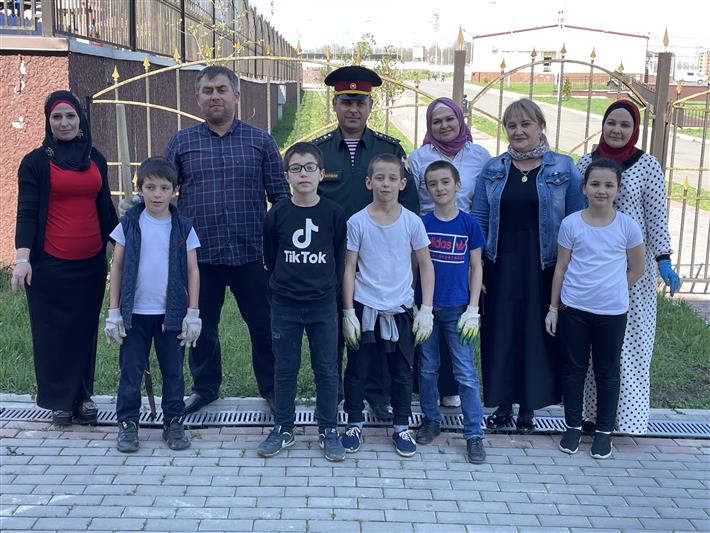 В Ингушетии росгвардейцы приняли участие в патриотической акции к 76-летию Великой Победы 