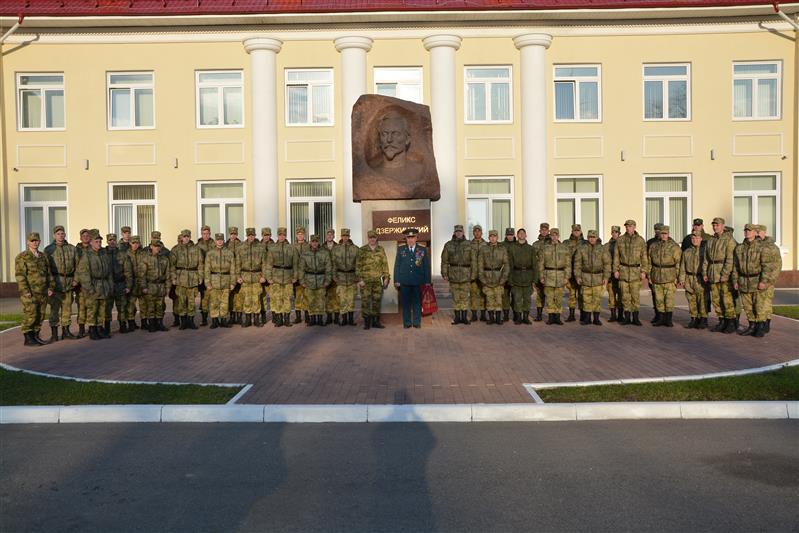 В дивизии имени Дзержинского прошла встреча личного состава с участником ликвидации последствий аварии на ЧАЭС