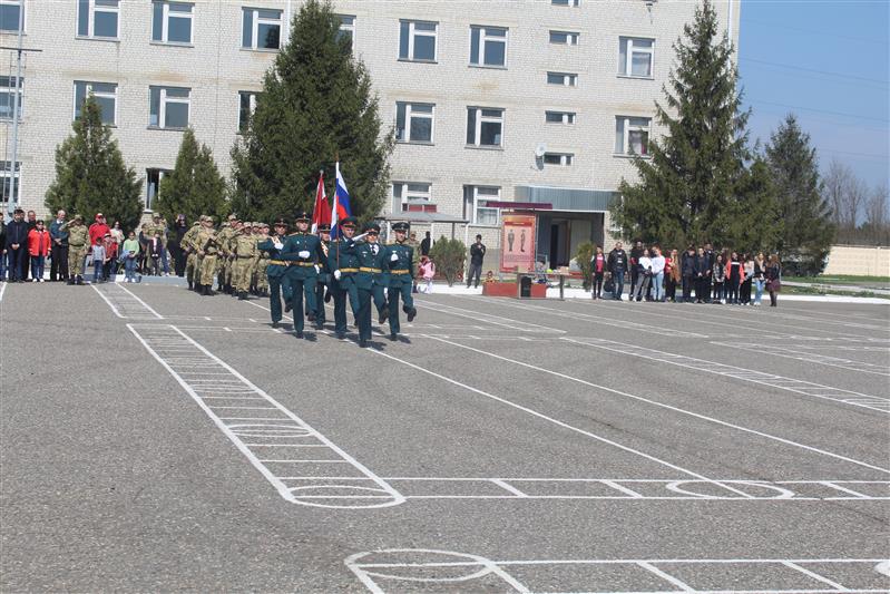 Инженерно-саперный полк Северо-Кавказского округа Росгвардии отметил годовщину образования