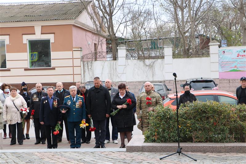 В  Южном федеральном округе Росгвардия участвует в тематических мероприятиях по случаю 35-й годовщины аварии на Чернобыльской АЭС