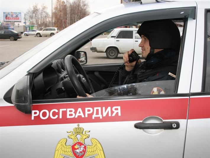 В Новоалтайске сотрудники Росгвардии задержали сбежавшего из мест лишения свободы осужденного