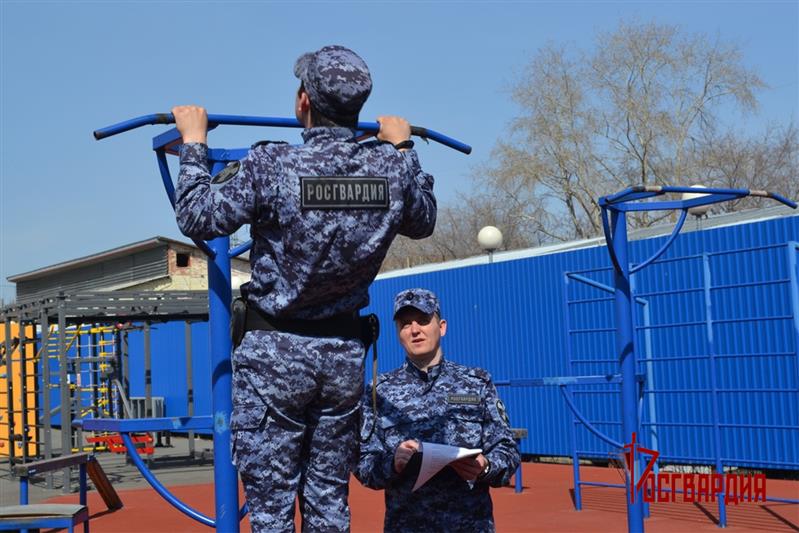 В Зауралье корреспонденты местной телекомпании понаблюдали за конкурсом профмастерства экипажей вневедомственной охраны Росгвардии (видео)