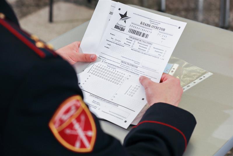 Генерал-полковник Олег Плохой принял участие  в торжественном открытии  всероссийской акции «Диктант Победы» (видео)
