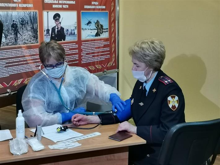 Карельские росгвардейцы стали донорами крови