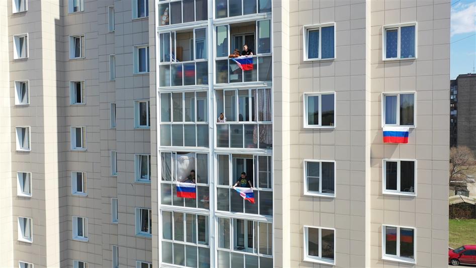 В КУЗБАССЕ РОСГВАРДИЯ ОРГАНИЗОВАЛА ФЛЕШМОБ КО ДНЮ ПОБЕДЫ