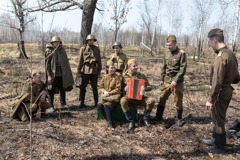 Артисты эстрадного ансамбля «Амур» Восточного округа Росгвардии приняли участие в телепроекте «Письма с войны»