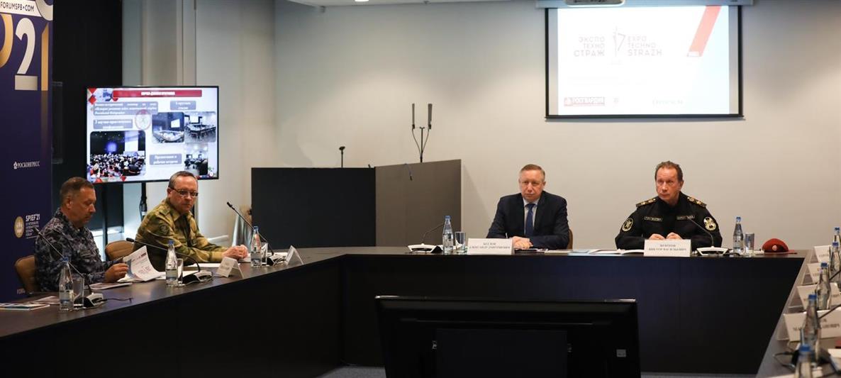 Генерал армии Виктор Золотов проверил ход подготовки международной выставки передовых технологий «EXPOTECHNOSTRAZH-2021»