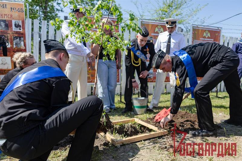 В Хабаровске состоялся выпуск учеников первого в России морского класса Росгвардии 