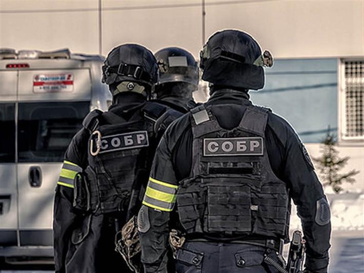 При содействии саратовского СОБР проведены обыски по местам проживания лиц, принимавших участие в международном религиозном объединении, пропагандировавшем экстремистскую идеологию