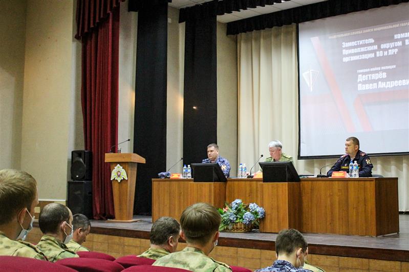 Личному составу Управления Росгвардии по Чувашской Республике представлен новый руководитель тероргана