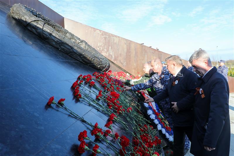 IV ежегодный автопробег Росгвардии «Вахта Памяти. Сыны Великой Победы» прибыл в г. Осташков
