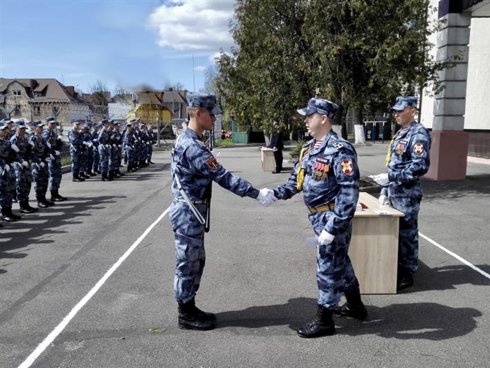 В Калининграде прошло торжественное награждение личного состава парадного расчета Росгвардии
