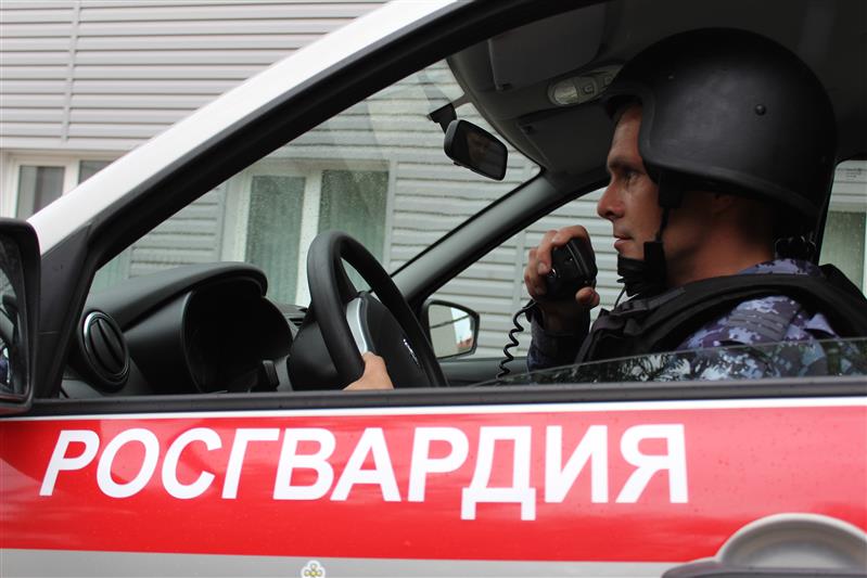 Конкурс профессионального мастерства среди сотрудников вневедомственной охраны Росгвардии прошел в Курске