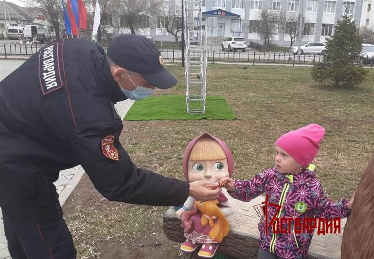 В Тюмени Росгвардия проводит патриотические акции, посвящённые Дню Победы
