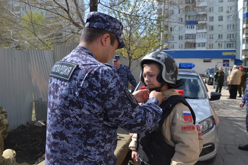 В Самаре росгвардейцы приняли участие в акции «День призывника»