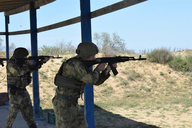 Завершился полевой выход бойцов каспийского ОМОН Росгвардии
