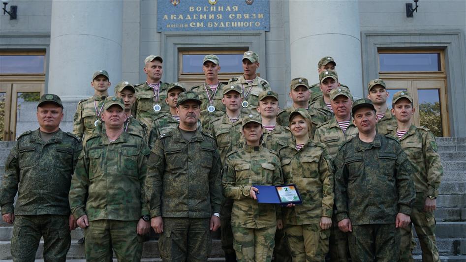 В Санкт-Петербурге на профессиональном конкурсе связисты Росгвардии завоевали второе место среди экипажей КШМ