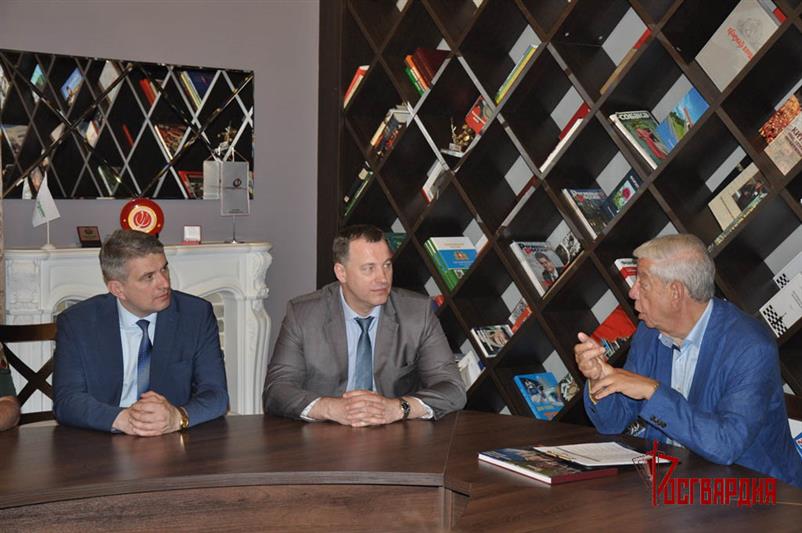 В Екатеринбурге завершился учебно-методический сбор начальников пресс-служб Росгвардии