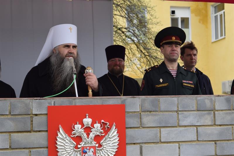 Саровскую дивизию Росгвардии посетил митрополит Нижегородский и Арзамасский Георгий