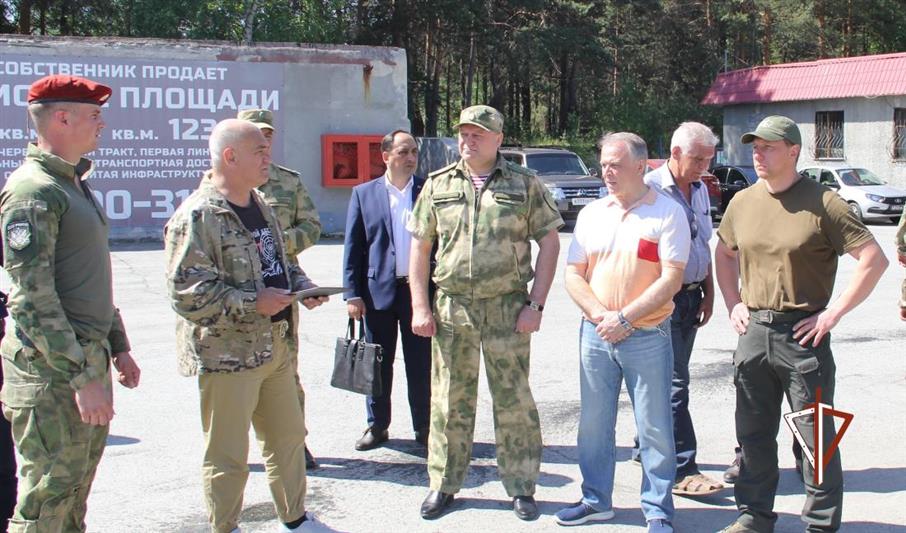 Начальник Управления Росгвардии по Тюменской области принял участие в круглом столе «Сотрудничество – залог безопасности»