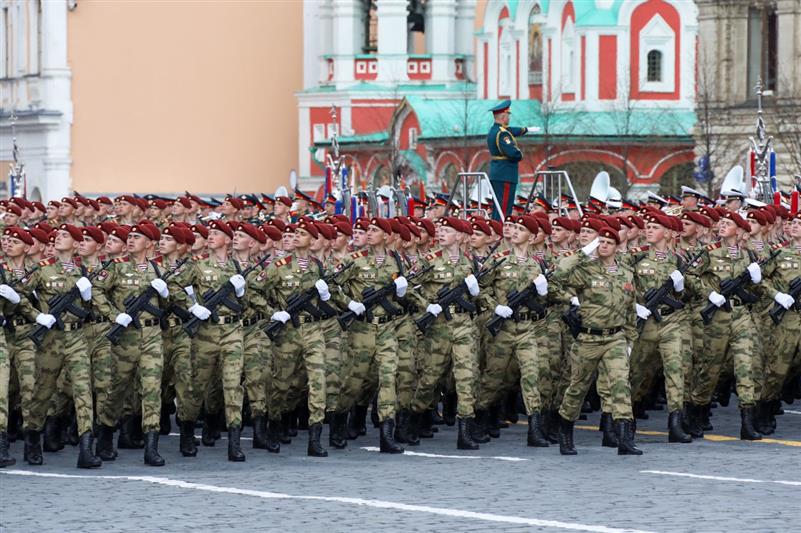 Военнослужащие Росгвардии приняли участие в генеральной репетиции военного парада в честь Дня Победы