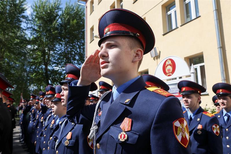В МПКУ имени М. А. Шолохова Росгвардии состоялся последний звонок