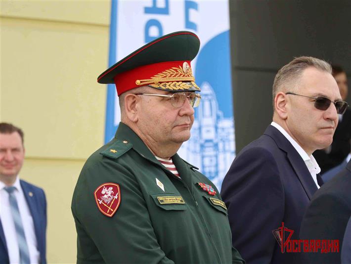 Заместитель командующего округом принял участие в открытии самого крупного музея авиации на Урале