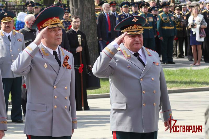 Начальник штаба — первый заместитель командующего Уральским округом Росгвардии принял участие в возложении цветов и венков к памятнику маршалу Победы — Георгию Жукову