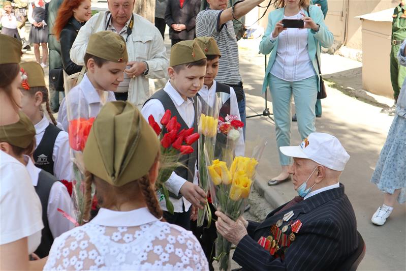 В Южном округе Росгвардии увековечена память об одном из защитников Ростова-на-Дону