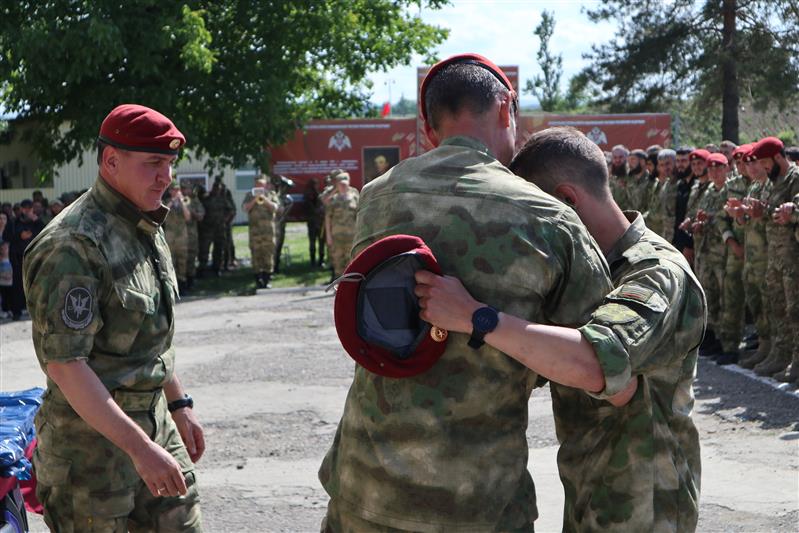 Испытания на право ношения крапового берета проведены в Северо-Кавказском округе Росгвардии 