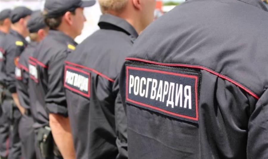  В Мурманске сотрудники Росгвардии пресекли правонарушение на охраняемом объекте
