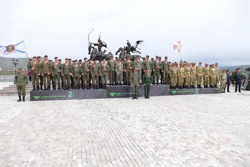 Команда Росгвардии вошла в тройку лучших по итогам всеармейского конкурса «Военное ралли-2021»