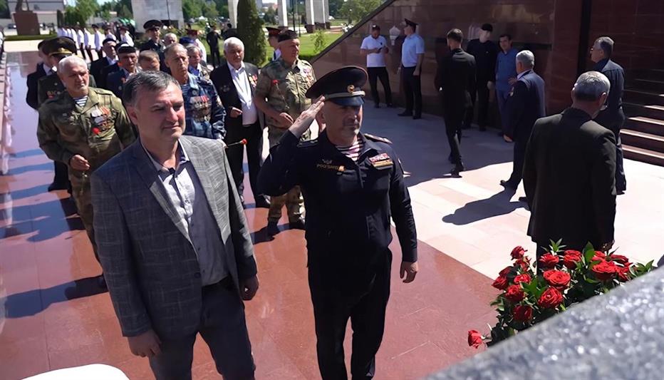 В Чеченской Республике росгвардейцы принимают участие в автопробеге «От героя к герою»