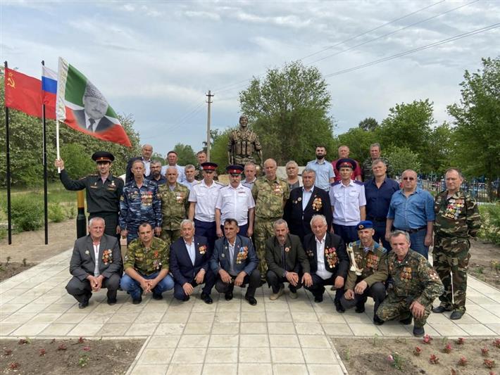 Росгвардейцы из Чеченской Республики приняли участие в автопробеге «От героя к герою»