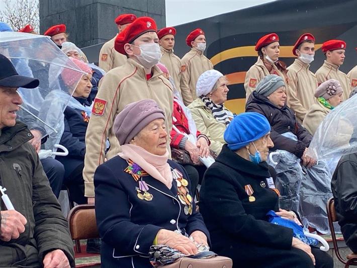 Росгвардейцы Восточного округа приняли участие в парадах Победы