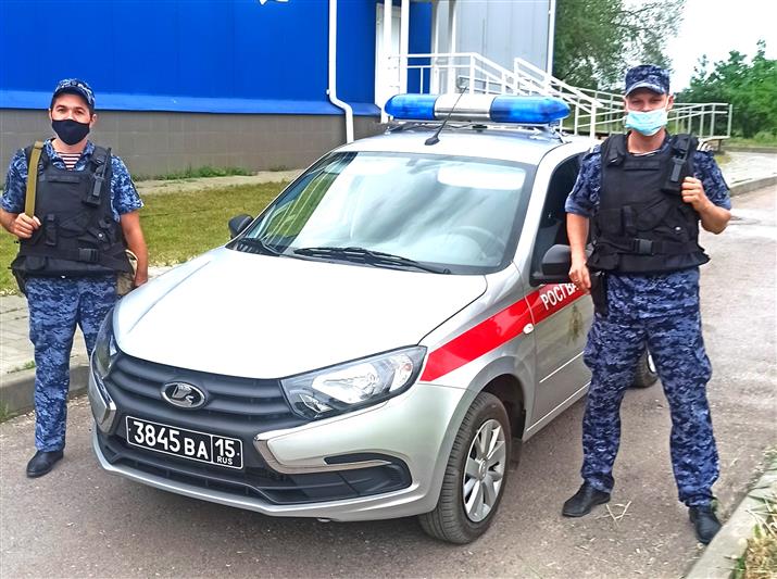 В Волгограде росгвардейцы разыскали пропавшего ребенка