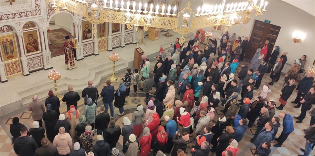 В главном храме Росгвардии прошло пасхальное богослужение