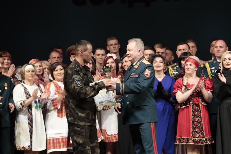 В Саратове состоялся гала-концерт смотра-конкурса самодеятельного художественного творчества «Солдаты антитеррора»