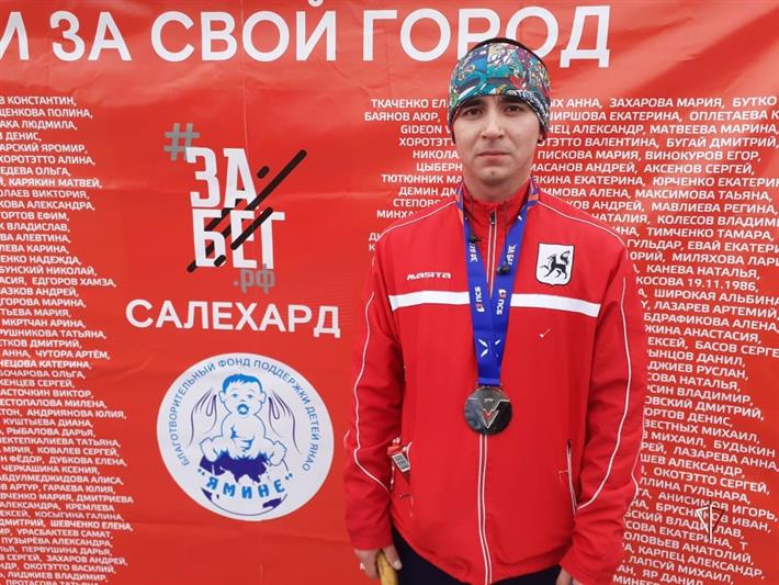 На Ямале представители Росгвардии приняли участие во Всероссийском полумарафоне (видео)