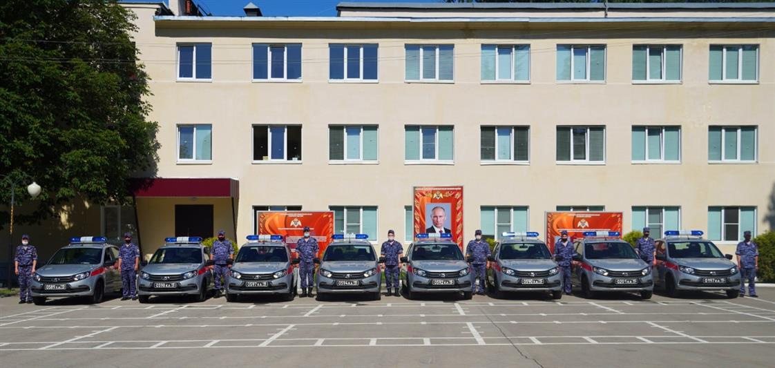 Тульские росгвардейцы получили новые патрульные автомобили 