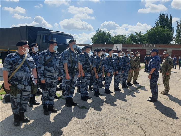 Начальник Управления Росгвардии по Астраханской области проверил подразделения тероргана