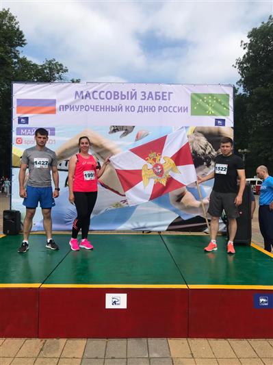 Росгвардейцы Южного округа приняли участие в мероприятиях ко Дню России 