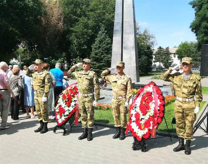 На юге России Росгвардия присоединилась к мемориальной акции «Свеча памяти»