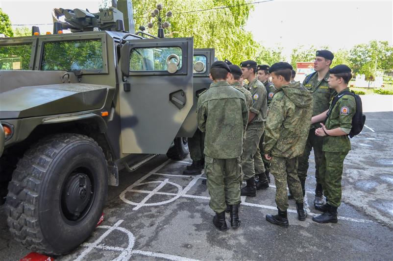 В Северо-Кавказском округе Росгвардии прошли праздничные мероприятия по случаю Дня защиты детей (фото)